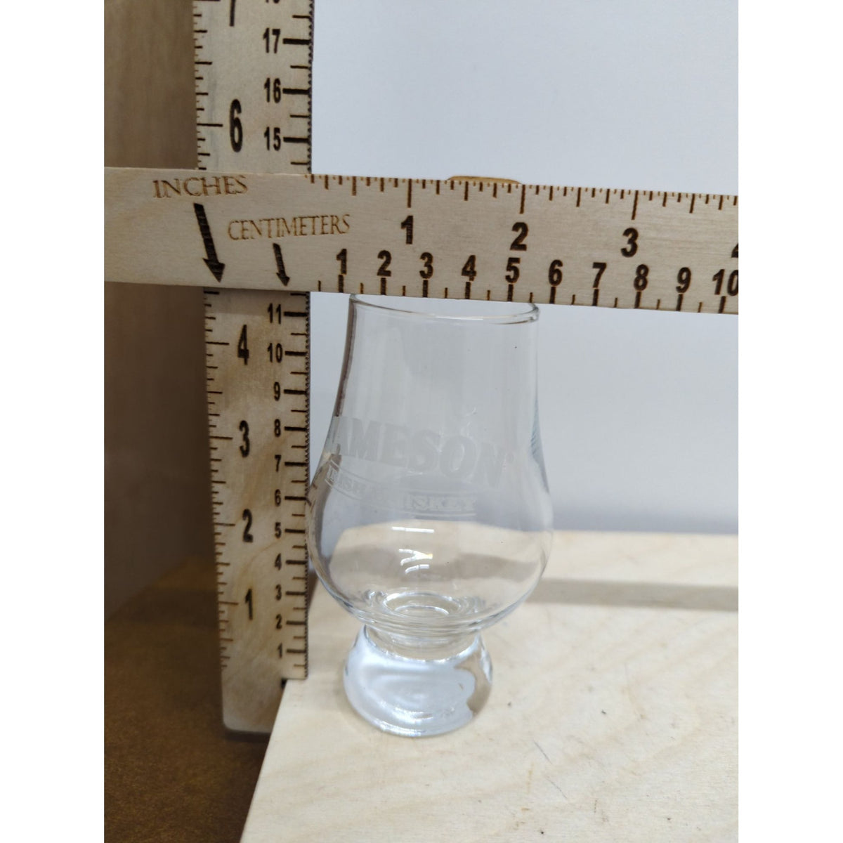 Jameson Irish Whiskey Etched Glencairn Tasting Glass With Box