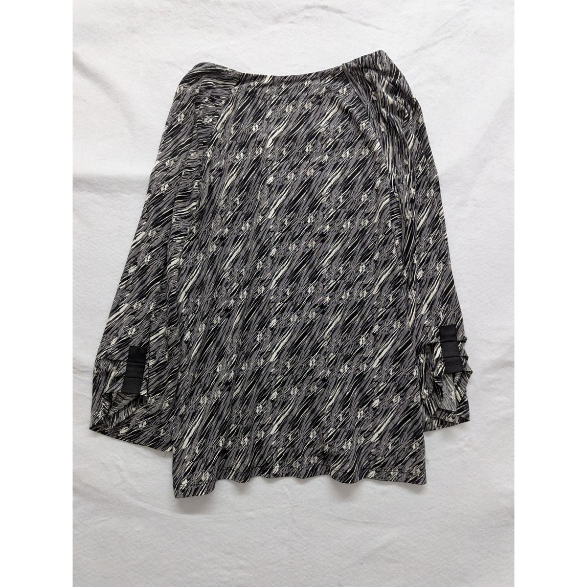 Worthington Petite Stretch Blouse PL Black & White Abstract Print