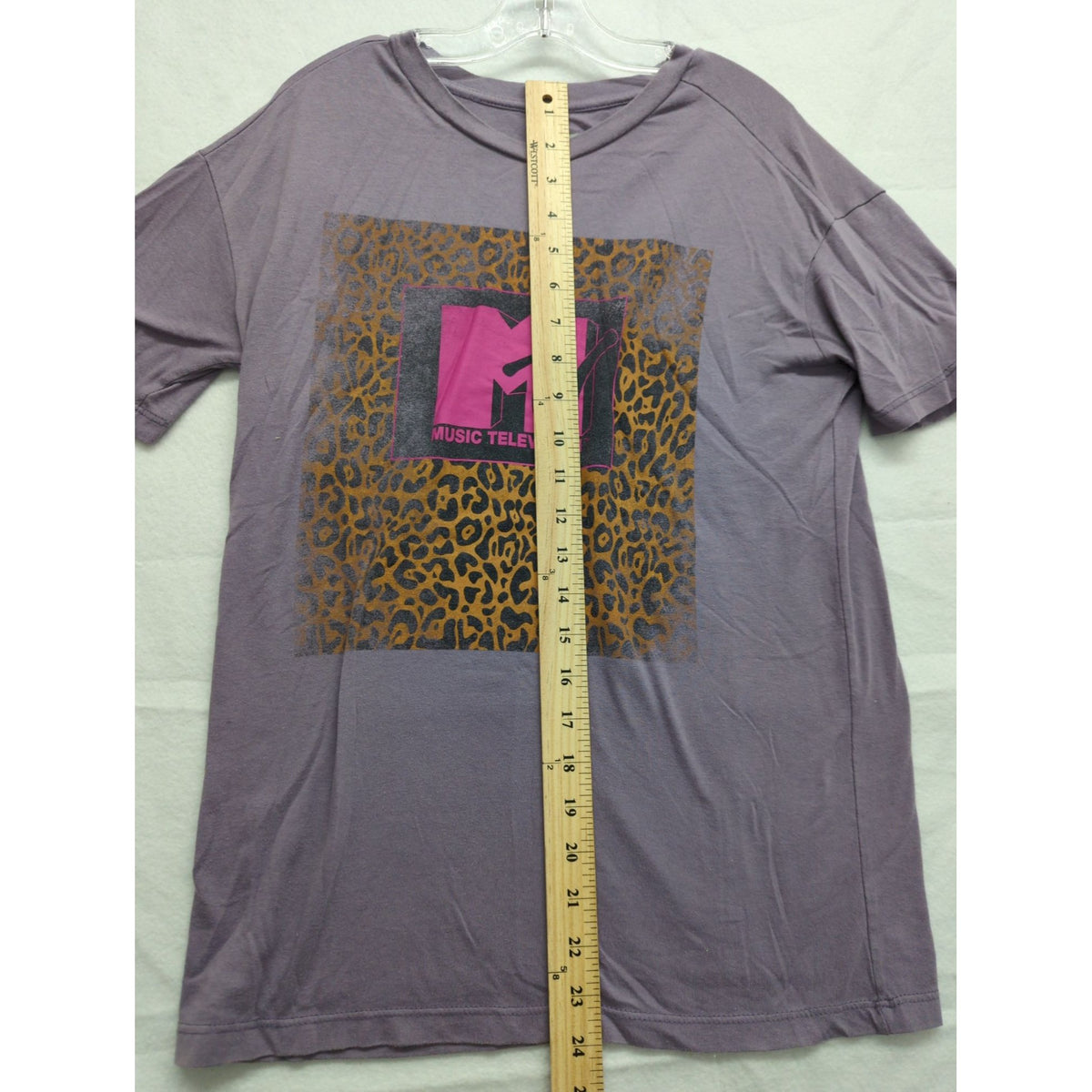 MTV Graphic Tee Purple Leopard Print XS Cotton Blend Made In Mexico
