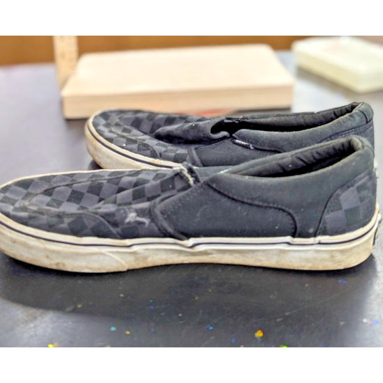 Vans Checkerboard Slip-On Sneakers Black/Gray Canvas Mens Size 8.5 Pre-Owned