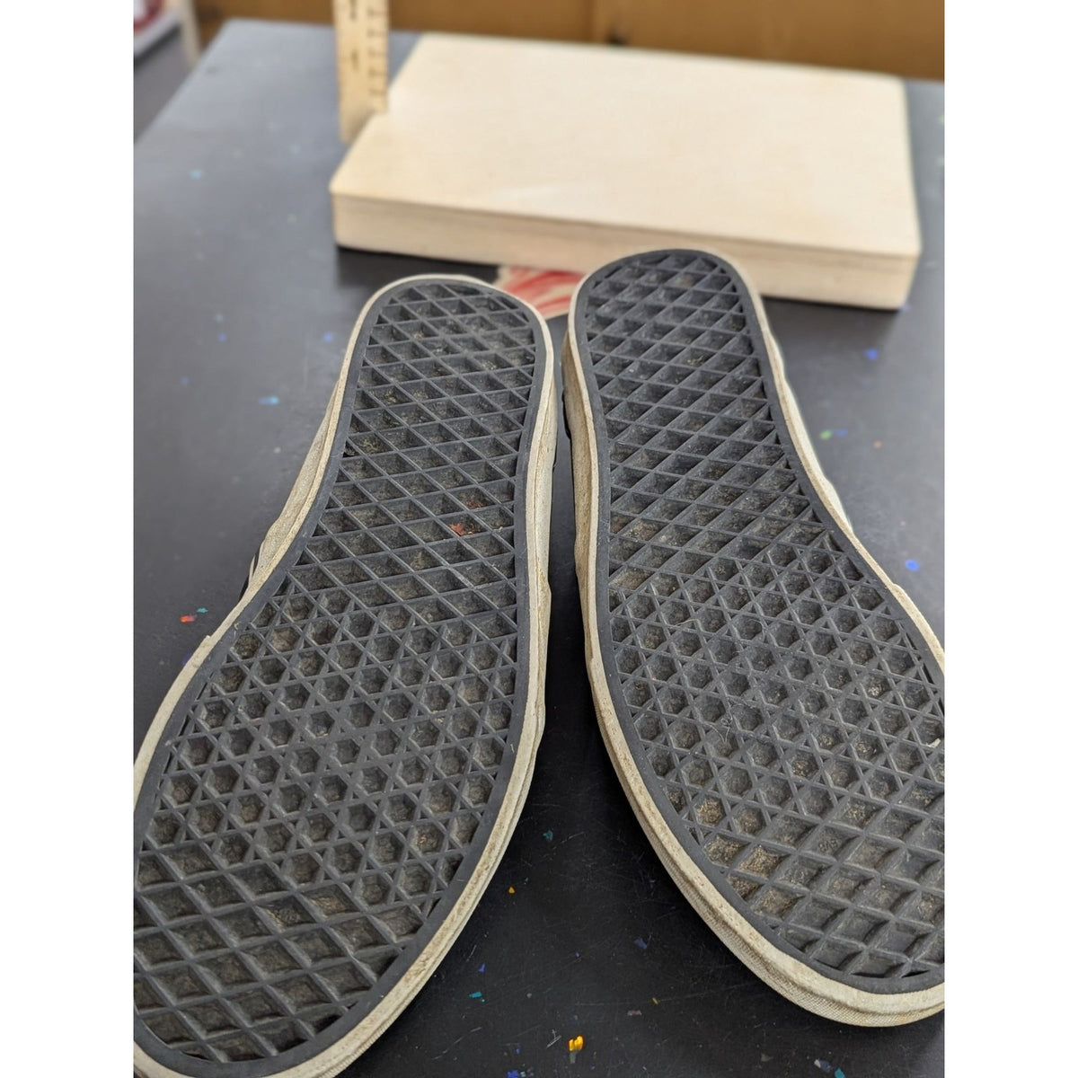 Vans Checkerboard Slip-On Sneakers Black/Gray Canvas Mens Size 8.5 Pre-Owned