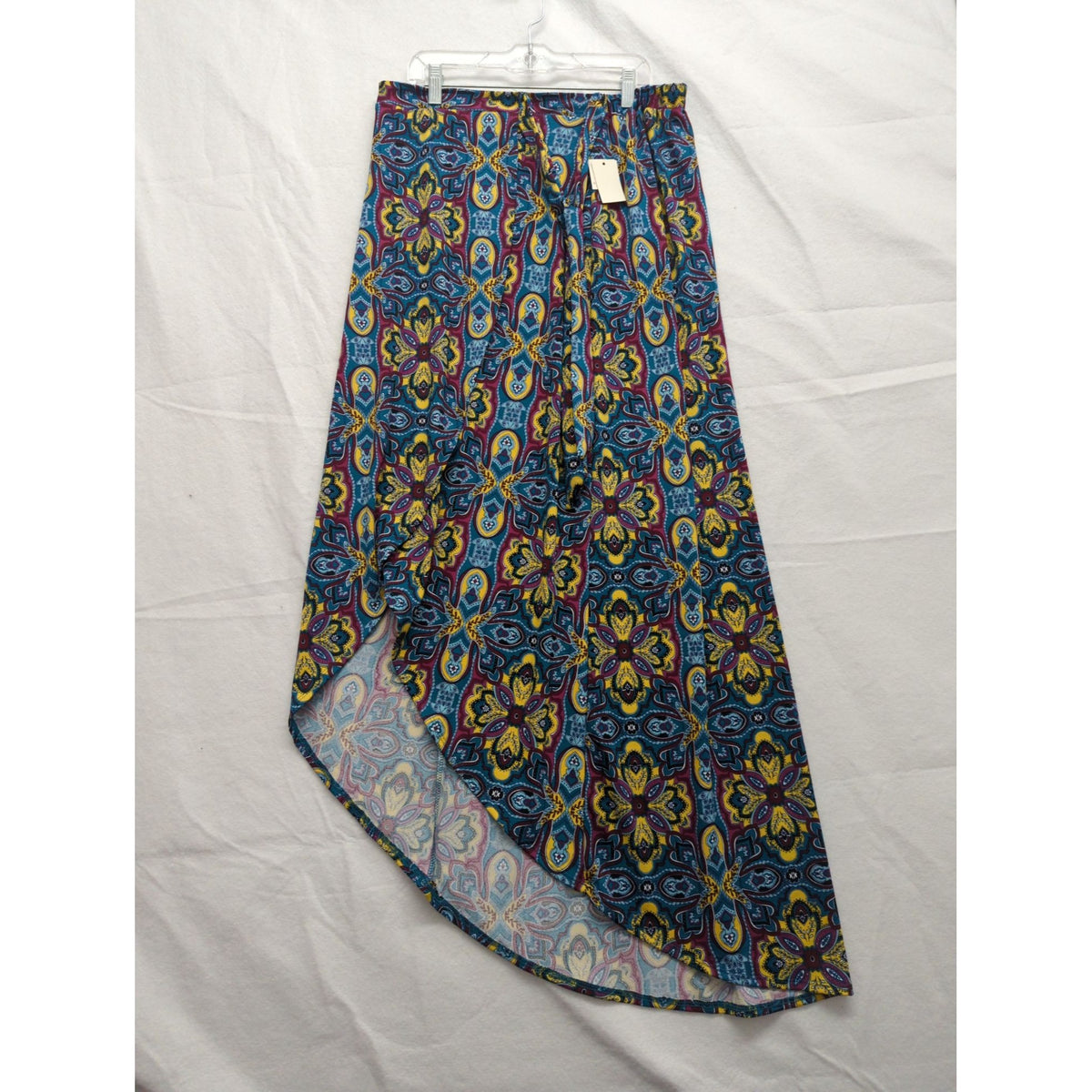 Ultra Flirt Womens Multicolor High-Low Maxi Skirt With Elastic Waistband & Floral Print