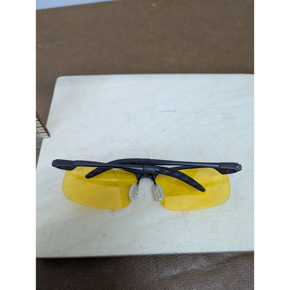 Lightweight Yellow Night Driving Sports Sunglasses Metal Frame