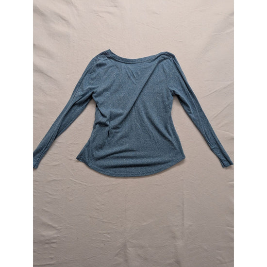 St. Johns Bay Active Petite V-Neck Long Sleeve Top