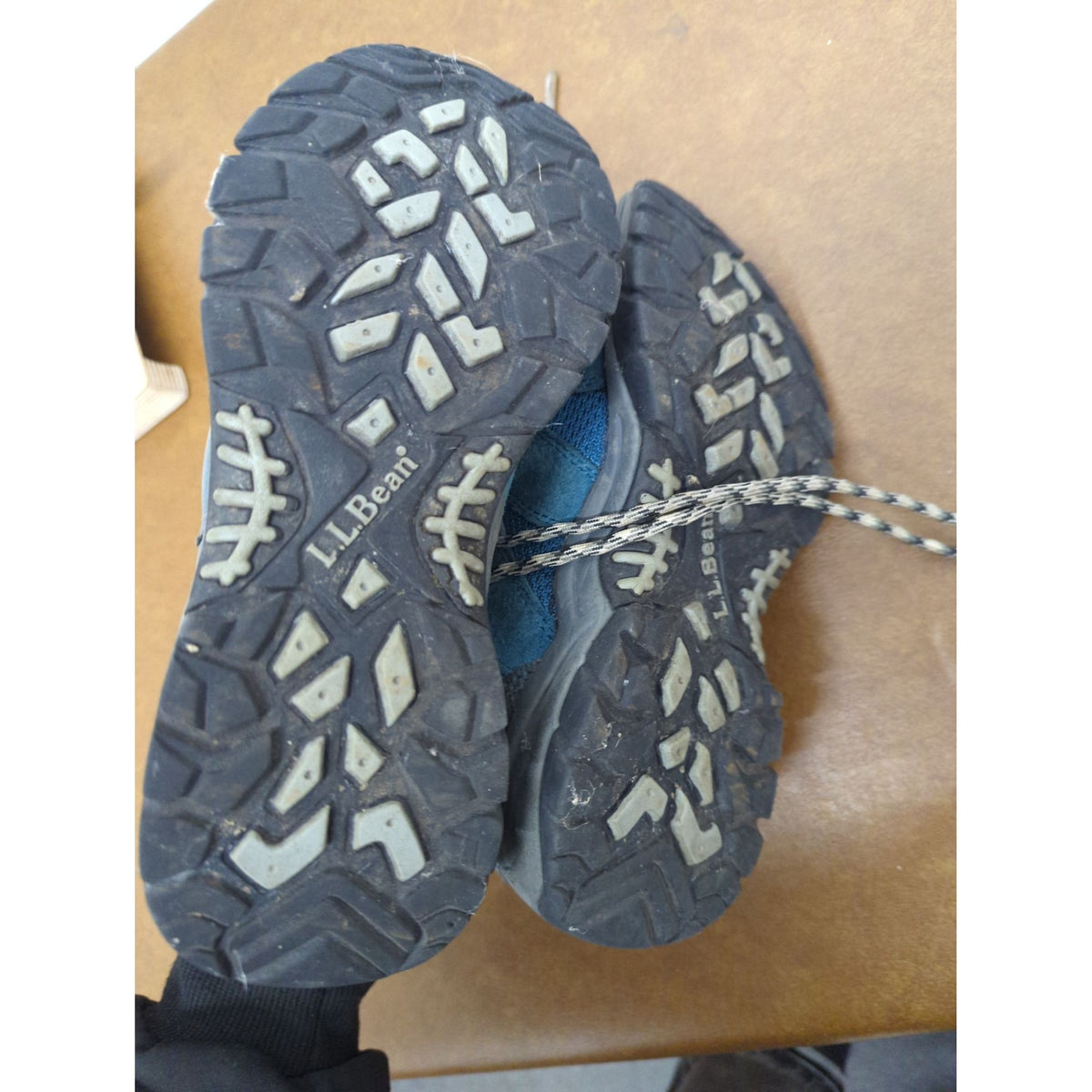 L.L. Bean Kids Hiking Shoes Blue & Gray Size 1 Durable All-Terrain Footwear