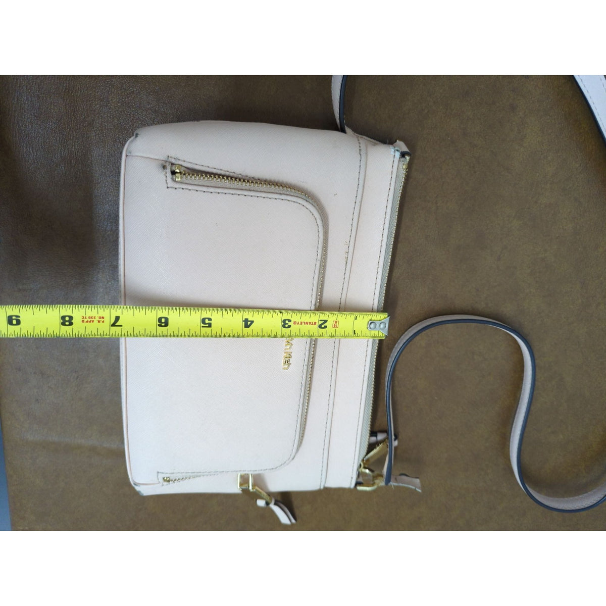 Calvin Klein Cream Crossbody Bag With Gold Hardware & Adjustable Strap 10.5"x7"