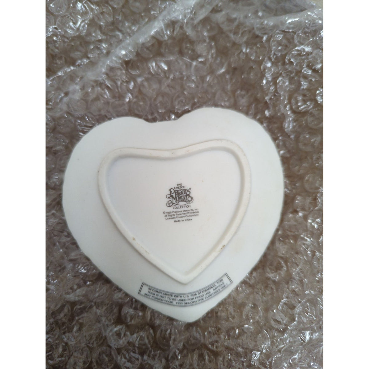 Precious Moments 1995 Sweetheart Heart-Shaped Porcelain Plaque With Stand Pink Floral Design 4"x4"