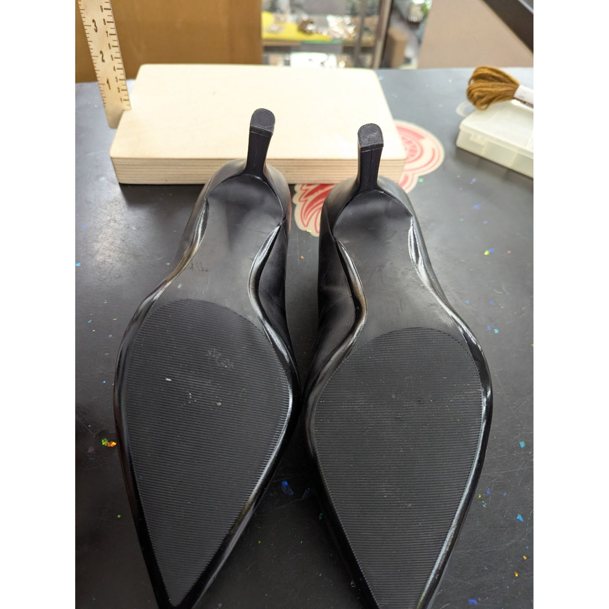 Nordstrom Rack Black Faux Leather Pointed Toe High Heel Pumps 3.5" Heel Womens Size 9