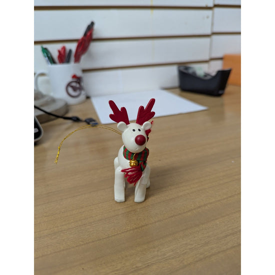 Avon Belvedeer The Christmas Reindeer Ornament Holiday Decor Collectible