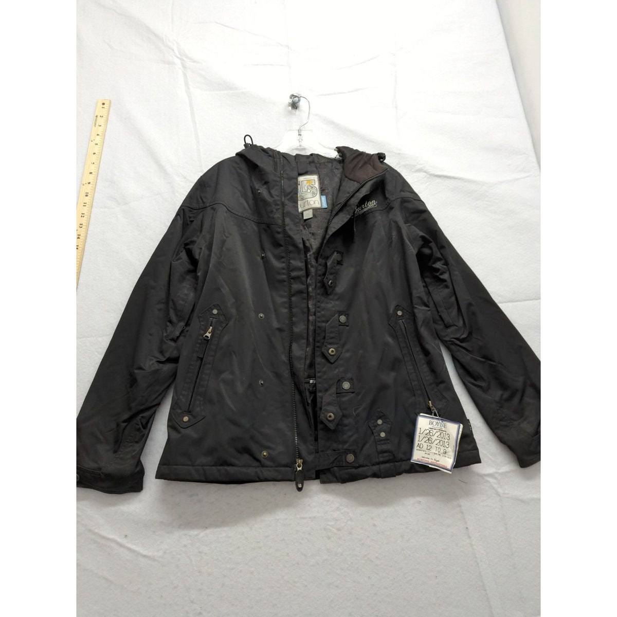 Burton Black Hooded Winter Jacket With Zipper & Snap Closures Size L Lightweight