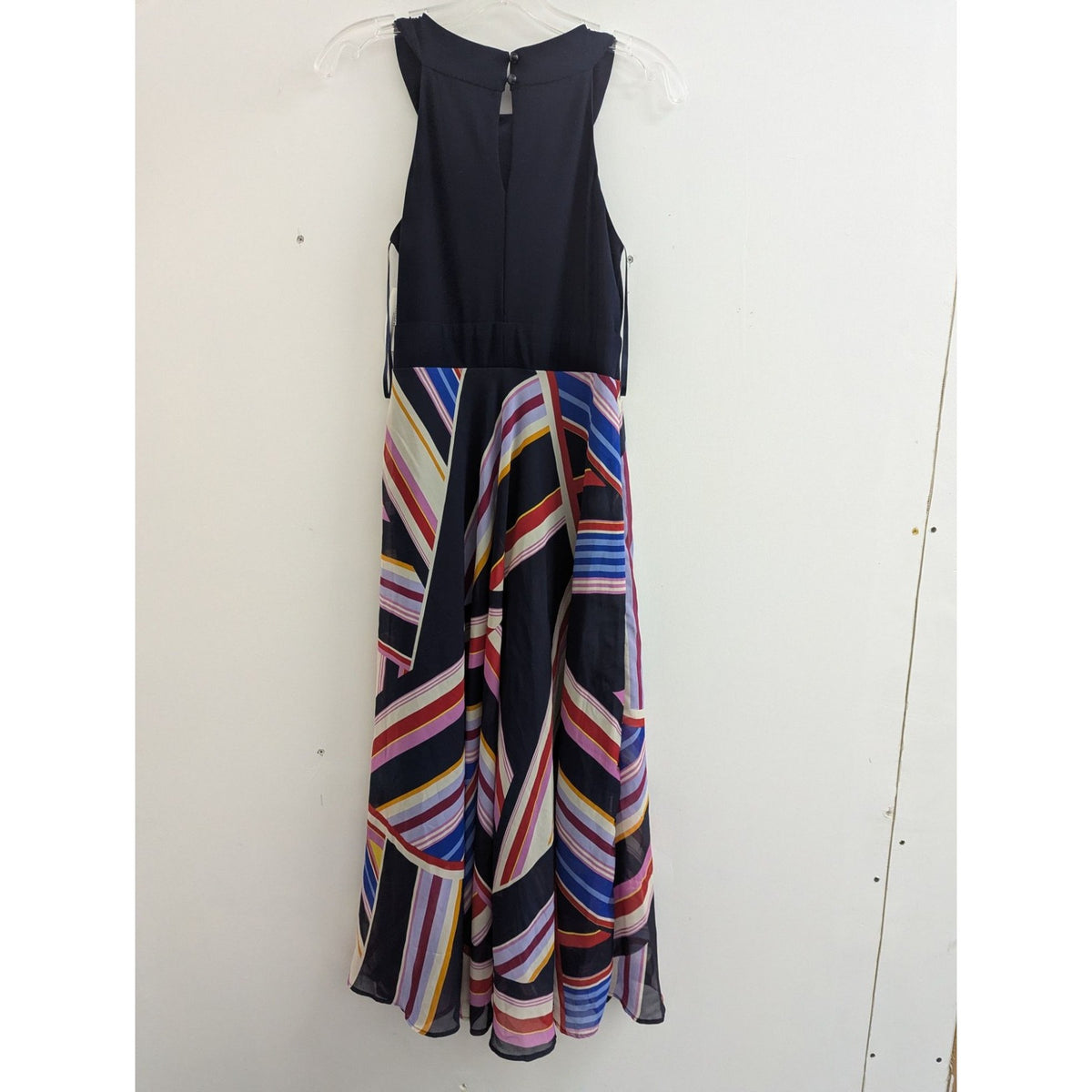 Roz & Ali Navy Sleeveless Dress With Multicolor Striped Skirt Size 4 Lightweight