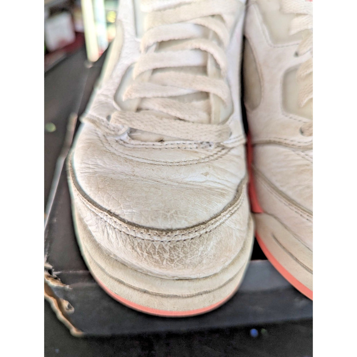 Air Jordan 3 Retro Low GS Sneakers White/Pink Youth Size 1.5 Leather Basketb