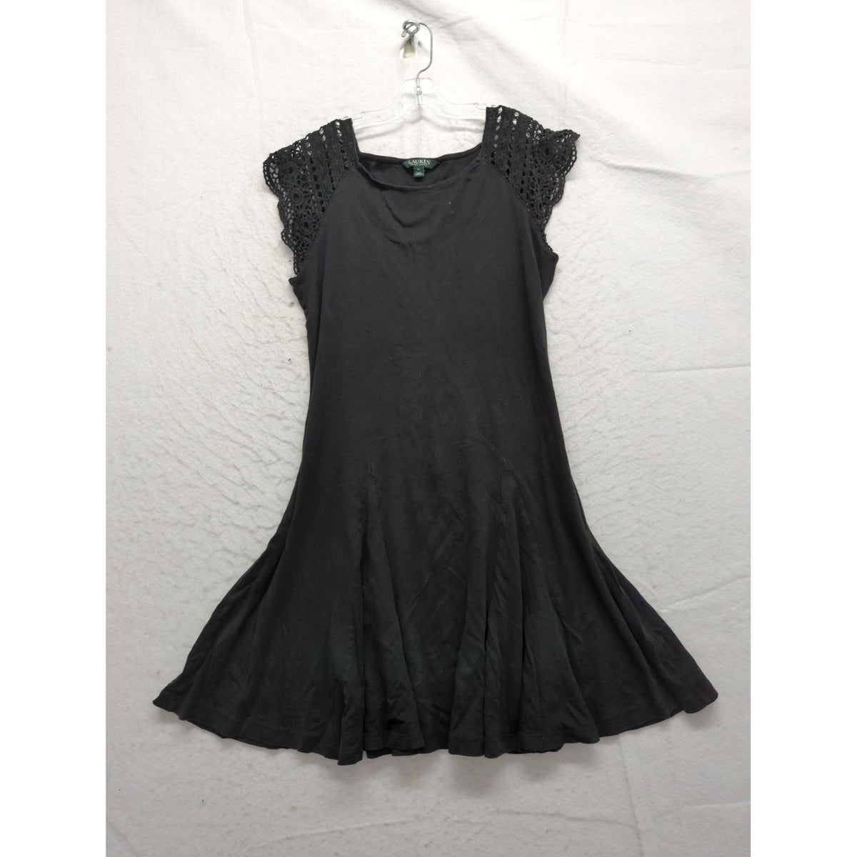 Lauren Ralph Lauren Black Dress With Crochet Cap Sleeves Size XL Flowy Panel Design Made In Jordan