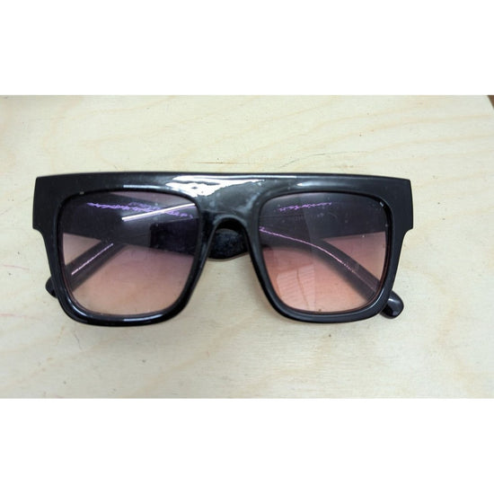 Black Square Frame Gradient Pink Lens Fashion Sunglasses