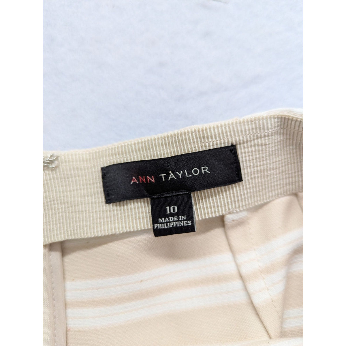 Ann Taylor Striped Pencil Skirt Cream White Professional Workwear Textured