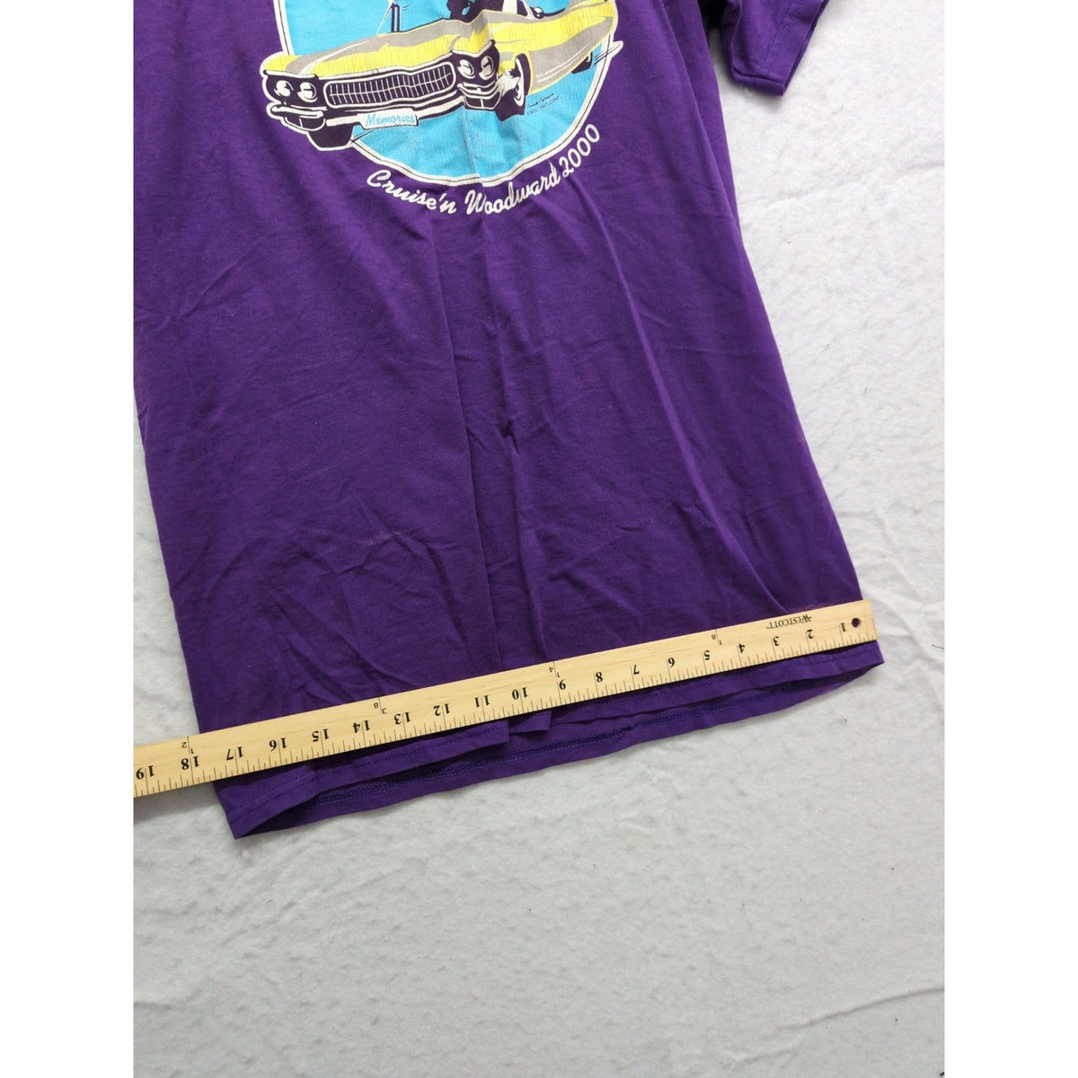 Woodward Dream Cruise 2000 Purple Graphic T-Shirt Fruit Of The Loom M 50/50 Cott
