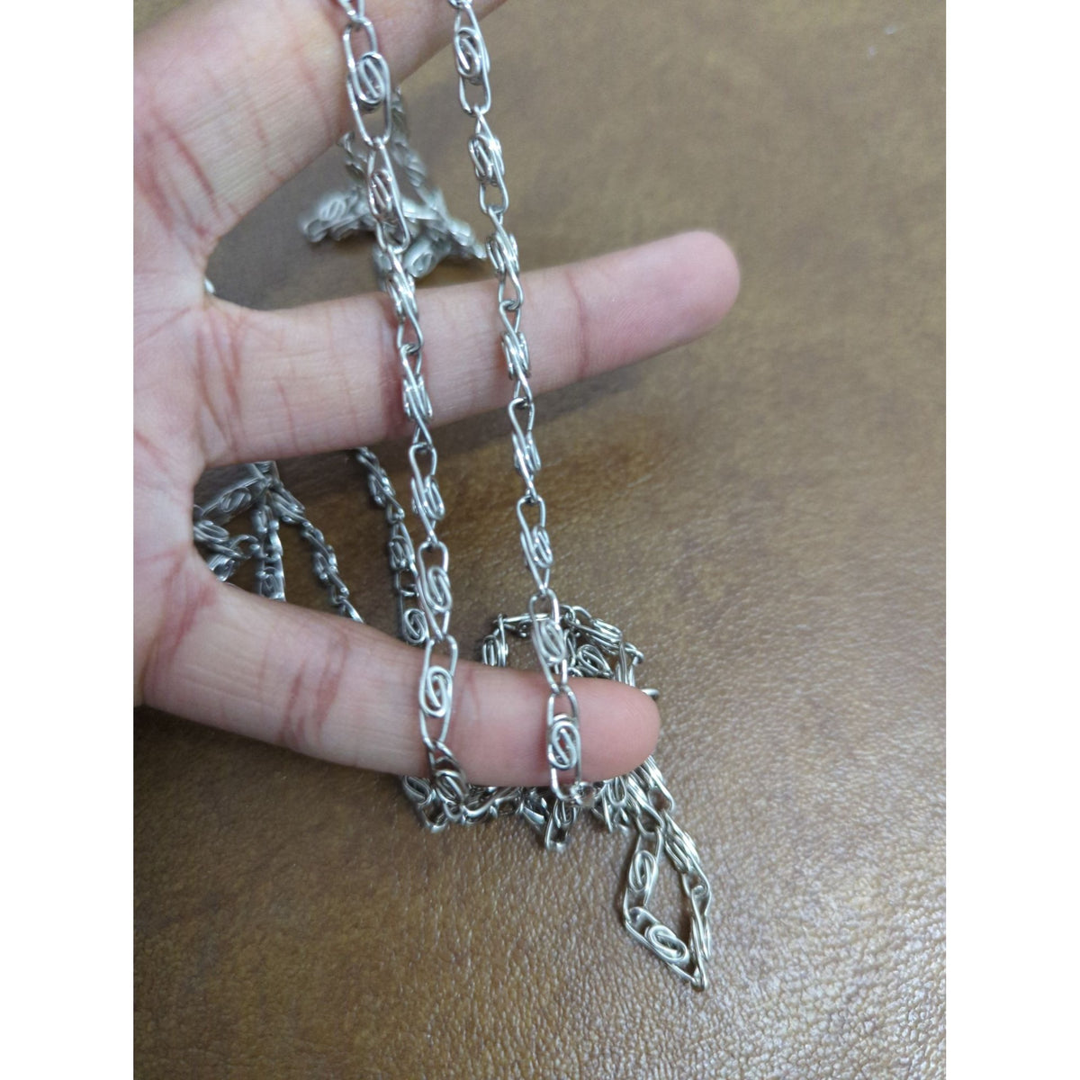 Silver Cable Link Chain Necklace With Secure Clasp - Unisex Jewelry 20 Inches Long