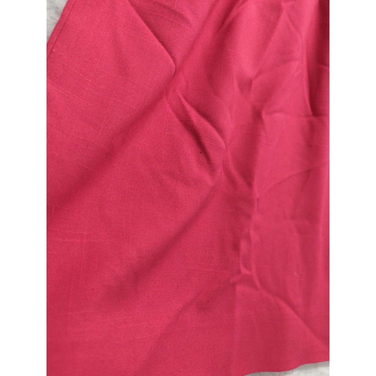 Vintage Fuchsia Pink High-Waisted A-Line Midi Skirt With Button Detail 25" Lengt