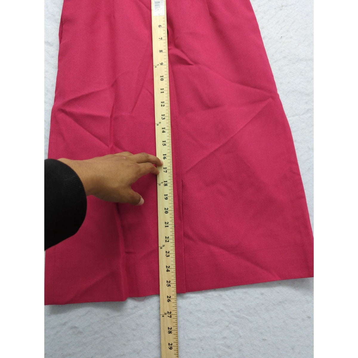 Vintage Fuchsia Pink High-Waisted A-Line Midi Skirt With Button Detail 25" Lengt