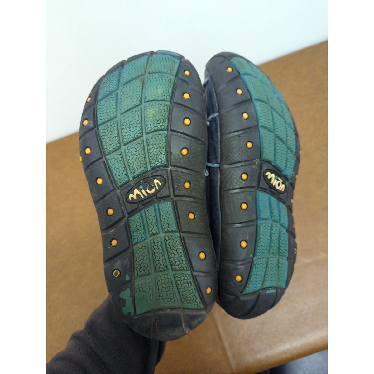 Unique Blue & Gray Slip-On Rubber Clogs With Decorative Rope & Turquoise Accents Size 10 Lightweight & Comfortable Design