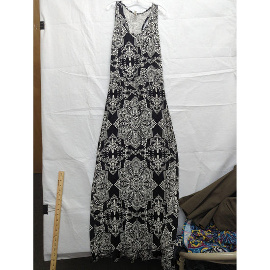 Popana Black & White Mandala Print Sleeveless Maxi Dress Size M Made In USA