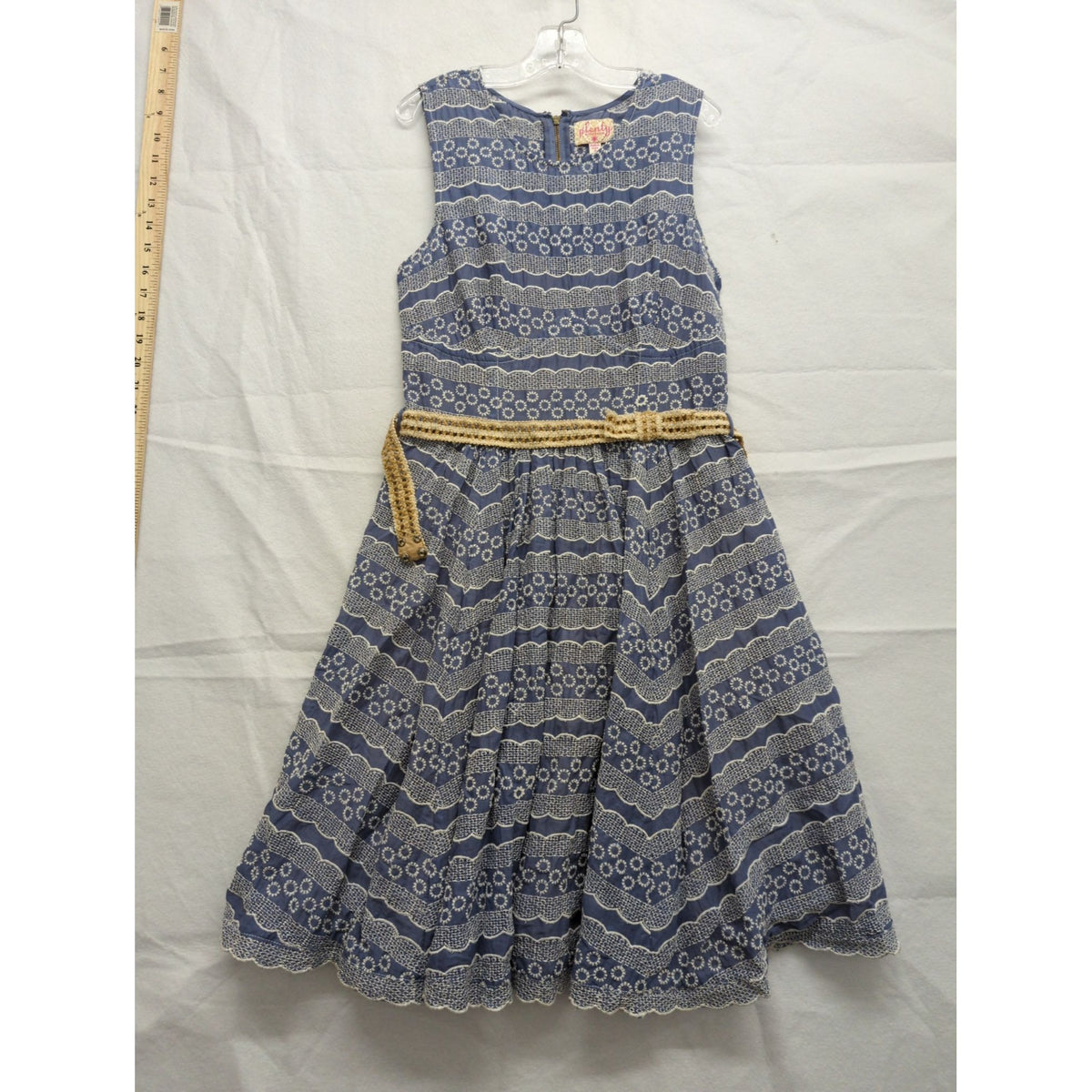 Plenty By Tracy Reese Blue & White Sleeveless Dress With Embroidered Chevron Pattern & Crochet Belt Size 4