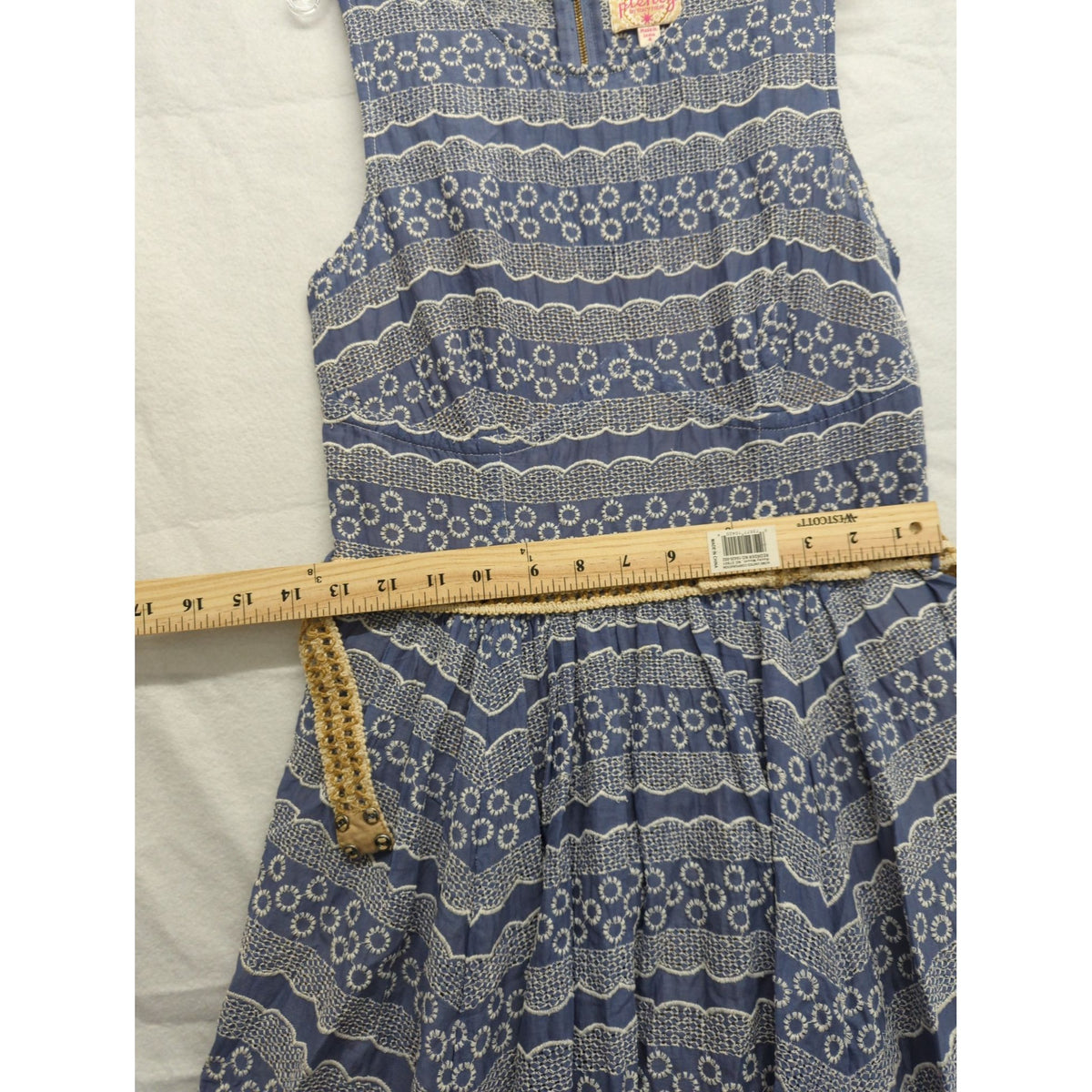 Plenty By Tracy Reese Blue & White Sleeveless Dress With Embroidered Chevron Pattern & Crochet Belt Size 4