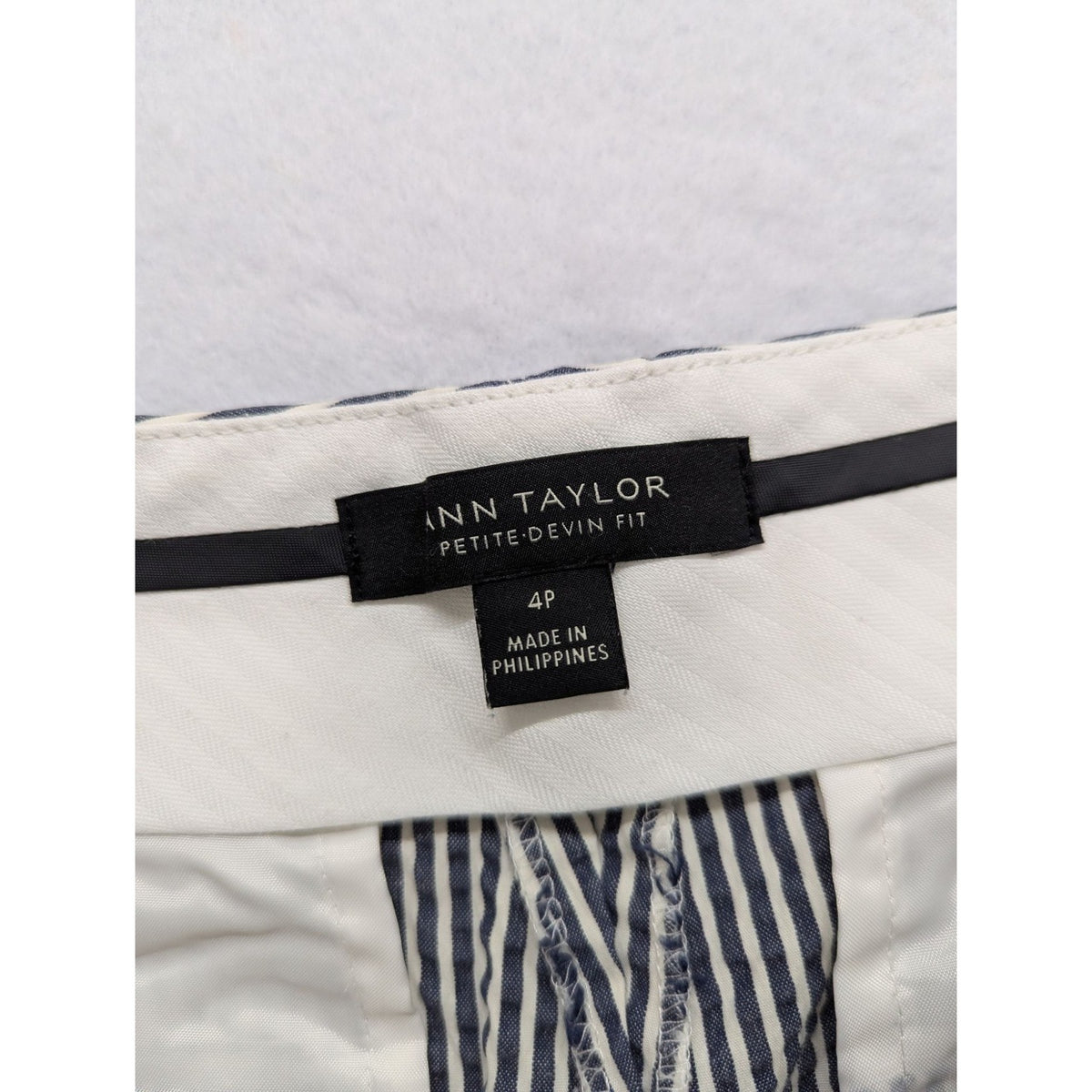 Ann Taylor Petite Devin Fit Striped Pants 4P Black & White