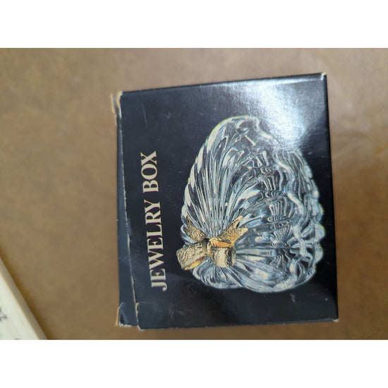 Heart-Shaped Lead Crystal Jewelry Box With Gold-Plated Bow Finial Made In Italy By Gram Florence