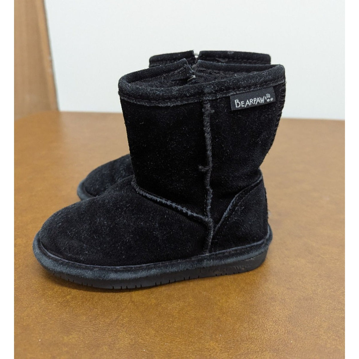 Black Bearpaw Toddler Zip Up Winter Boots Suede Size 6