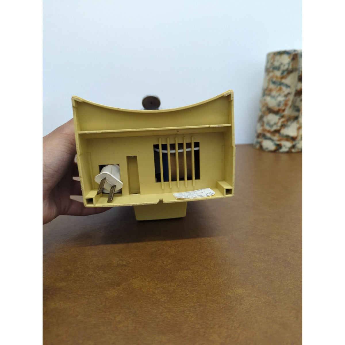 Sunbeam Power Pierce Total Clean Automatic Can Opener & Sharpener In Yellow & Woodgrain Design