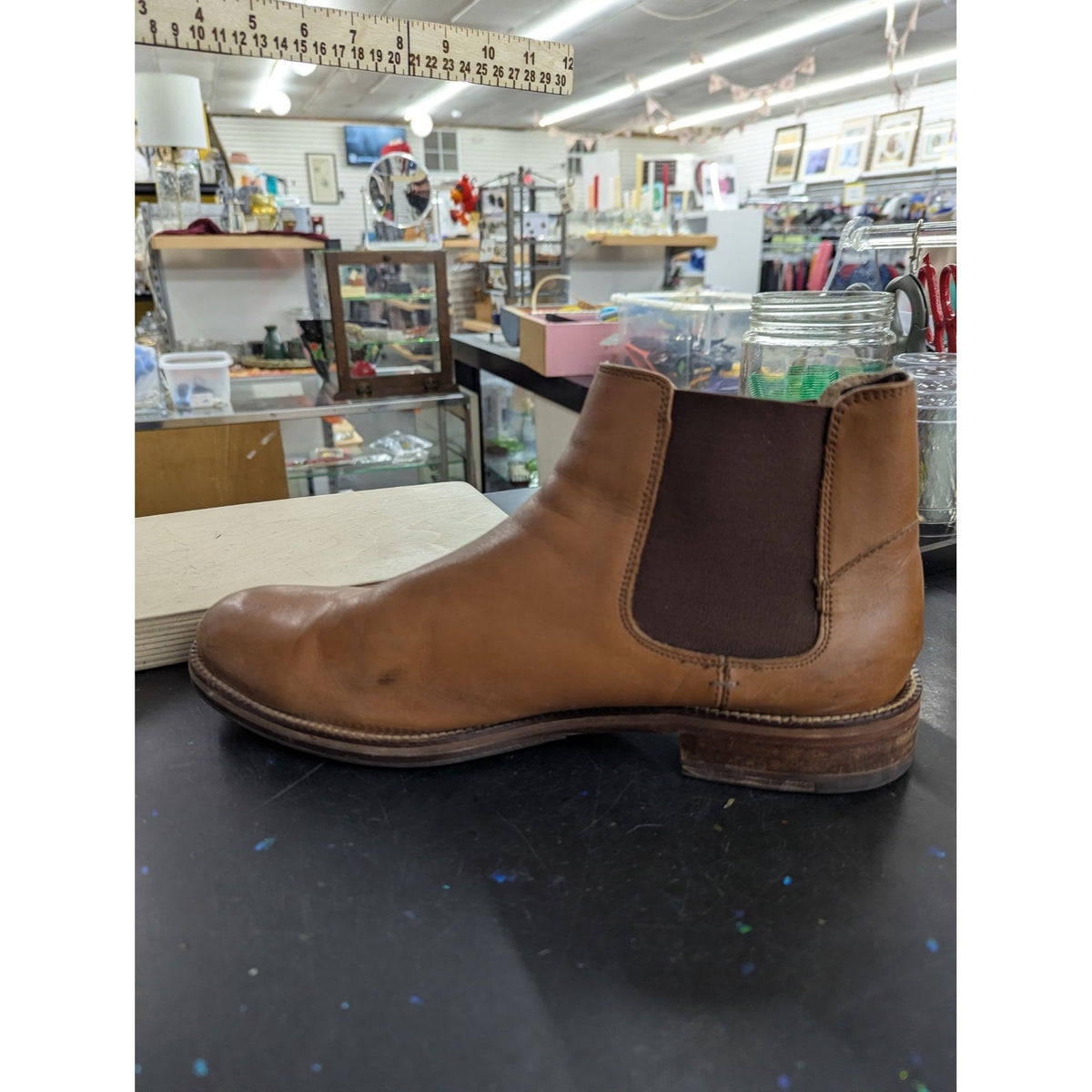 Mens Brown Leather Chelsea Boots With Vibram Sole Size 46