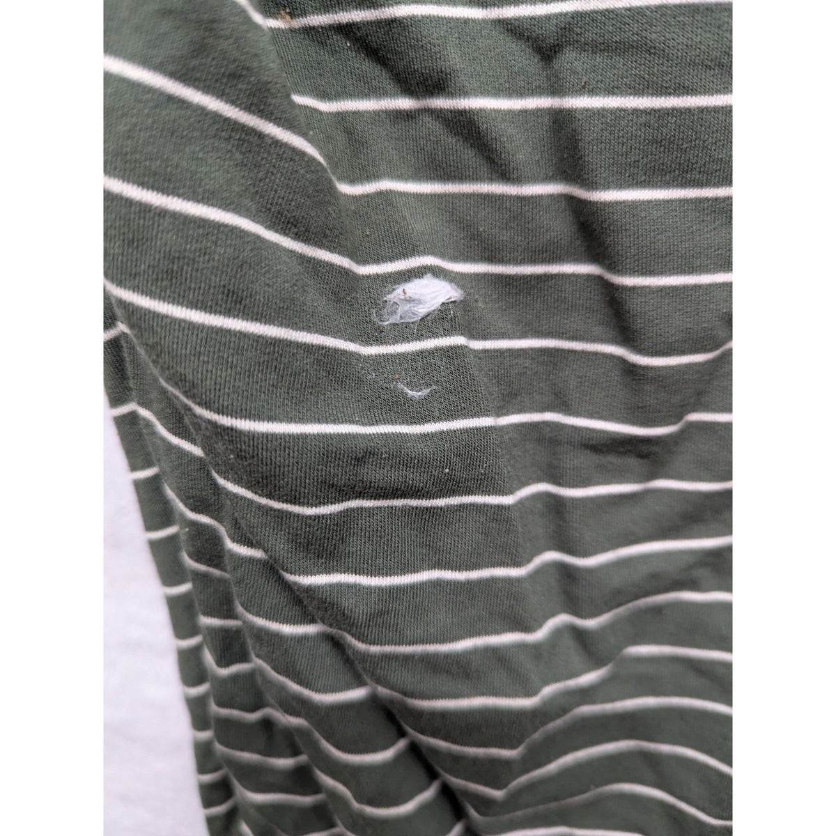 A Pea In The Pod Green Striped Maternity Dress L Ruched Sleeveless Casual Wear