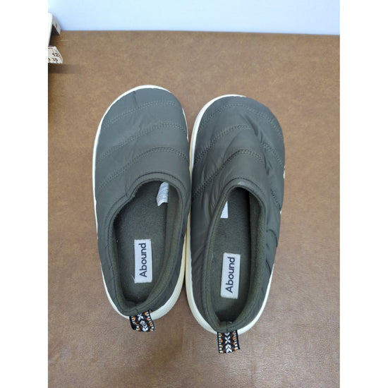 Abound Quilted Slip-On Shoes Olive Green M (9-10) Lightweight & Warm Indoor/Outdoor