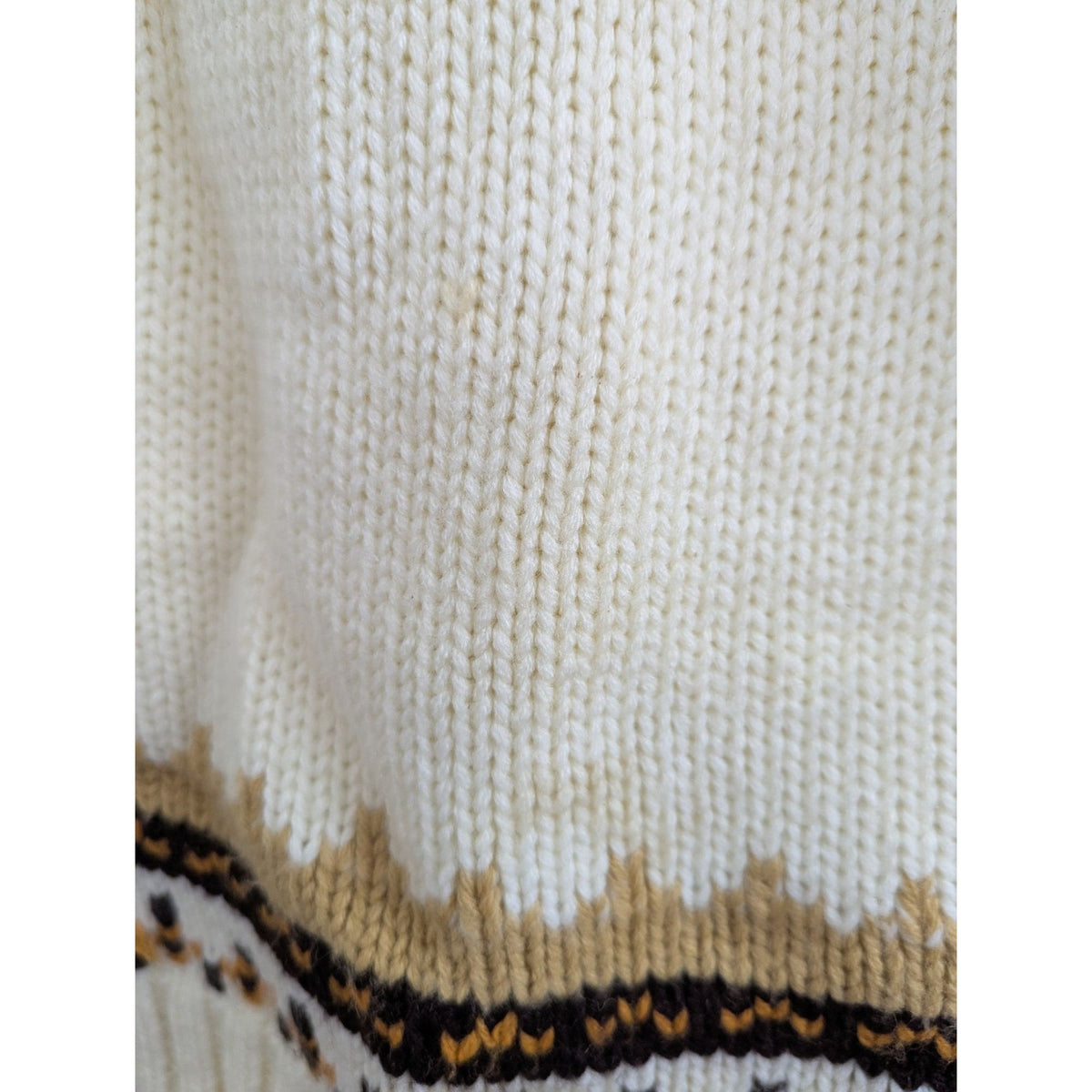 Daddys Money Womens Size L Acrylic Knit Sweater With Turtleneck & Nordic Pattern