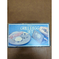 3-Piece Grill & Egg Set With Bacon Press & Egg Rings Vintage Look Durable Metal & Wood Handle