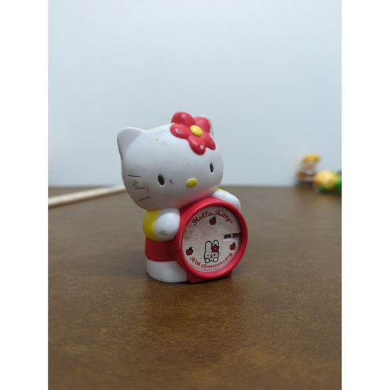 Hello Kitty 30th Anniversary Wind-Up Toy Figurine White & Red 2.5 Inches Vintage