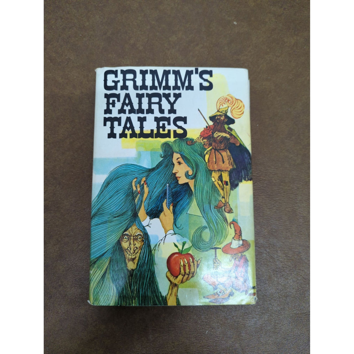 Grimms Fairy Tales Hardcover Book Club Edition With Color Illustrations By Leonard Weisgard