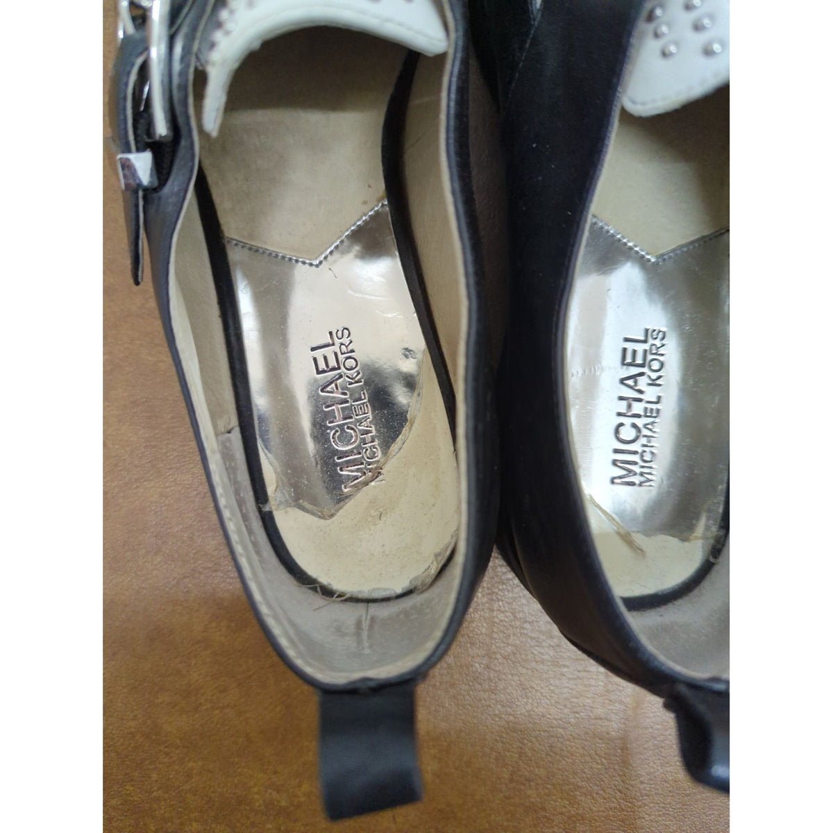 Michael Kors Womens Black & White Studded Loafers With Buckle Accent - Size 8M