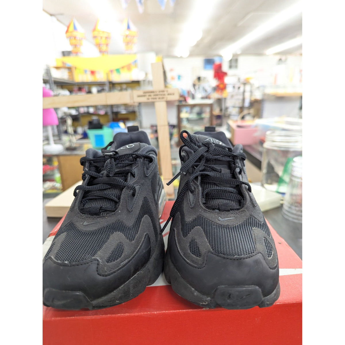 Nike Air Max 200 Youth Black Athletic Shoes US 4.5Y Mesh & Synthetic