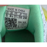 Adidas UltraBoost Running Shoes White/Green Size 11 Lace-Up Lightweight Mesh Bre