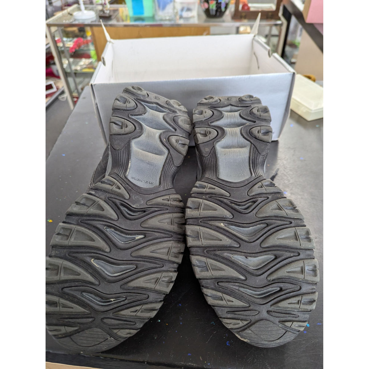 Skechers Mens Black Athletic Sneakers With Box Size Unknown