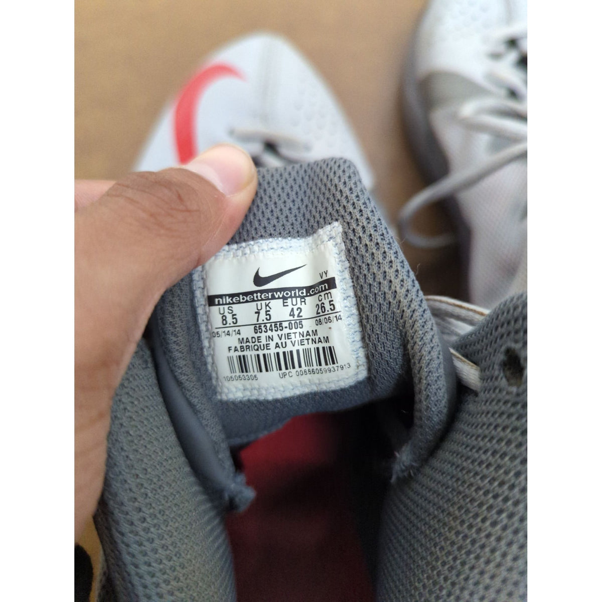 Nike Zoom HyperRev Basketball Shoes Gray/Red Size 8.5 Mens Lightweight Mesh 2014