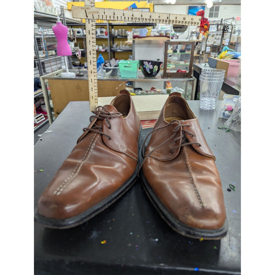 Mens Brown Leather Oxford Dress Shoes With Lace-Up Design
