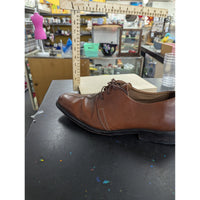 Mens Brown Leather Oxford Dress Shoes With Lace-Up Design