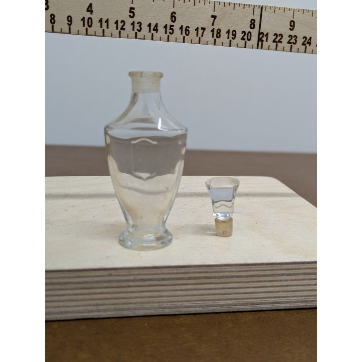 Vintage Clear Glass Perfume Bottle With Stopper 3.5 Inches Tall