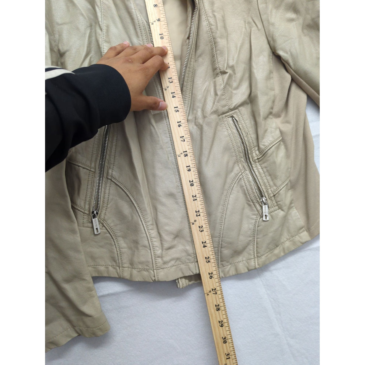 Kenneth Cole Reaction Beige Faux Leather Moto Jacket XXLG With Zip Pockets & Snap Collar