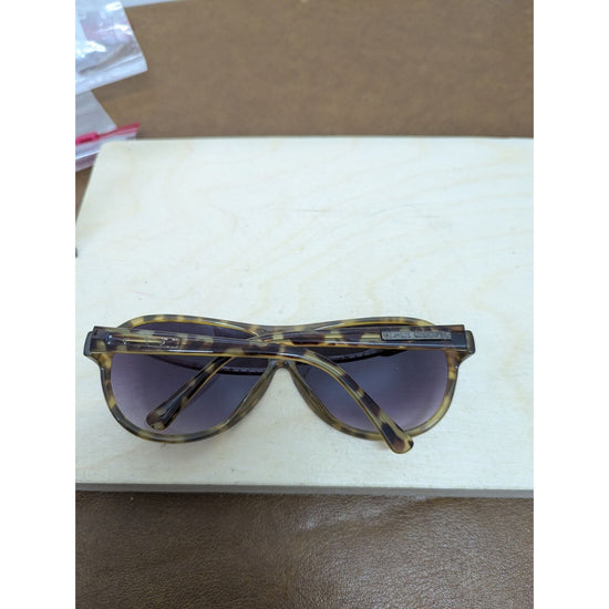 Vince Camuto Designer Tortoiseshell Aviator Sunglasses With Gradient Lens