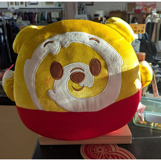 Disney Munchlings Winnie The Pooh Baked Treats Plush Toy 10" Yellow & Red