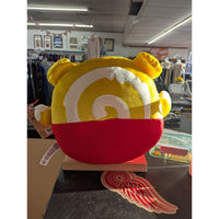 Disney Munchlings Winnie The Pooh Baked Treats Plush Toy 10" Yellow & Red